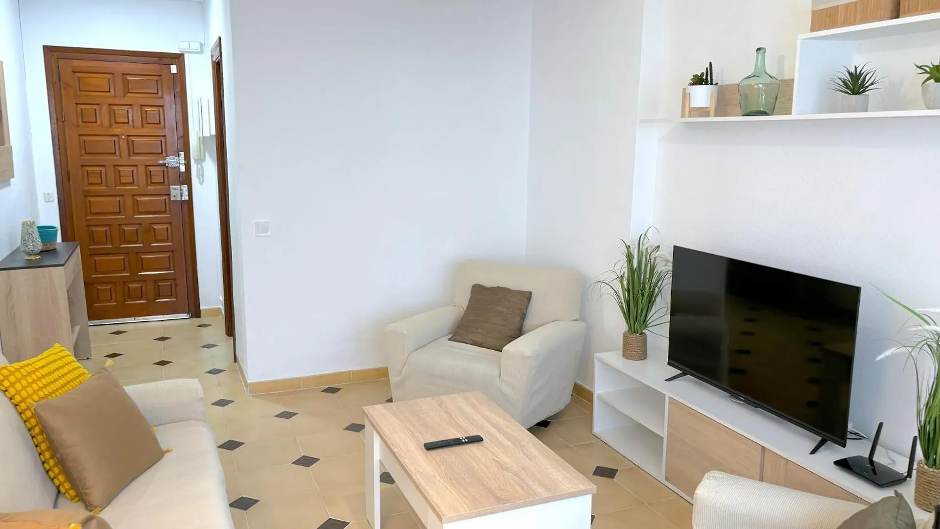 Evans Realty Az Centro & Playa & Tren Fuengirola Spain